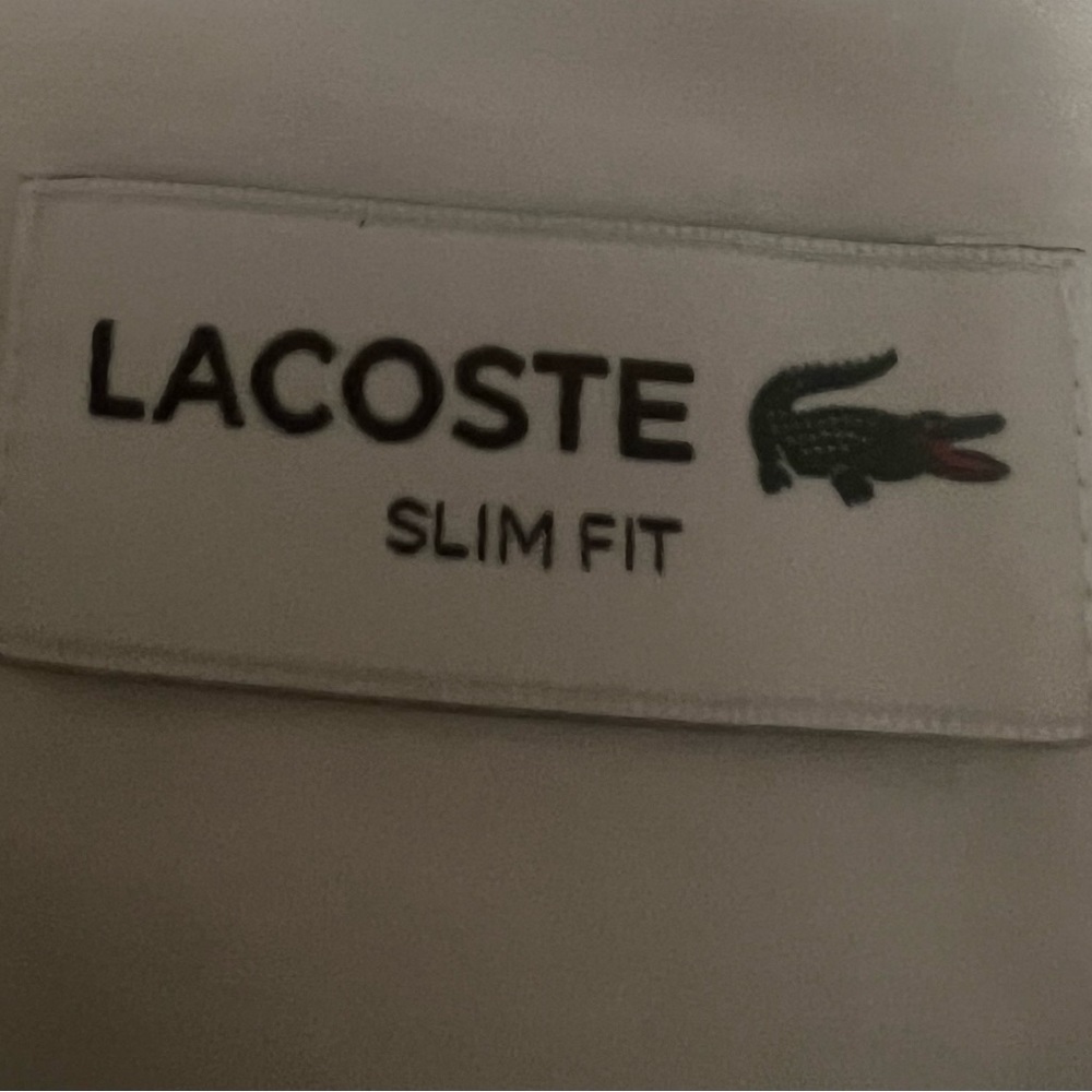 Lacoste - Picture 2 of 4